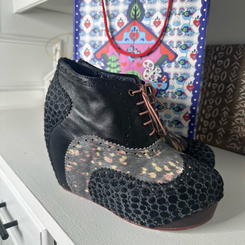 Irregular Choice What an Angel Black Lavender Women's Wedge Shoes Booties - Picture 5 of 11
